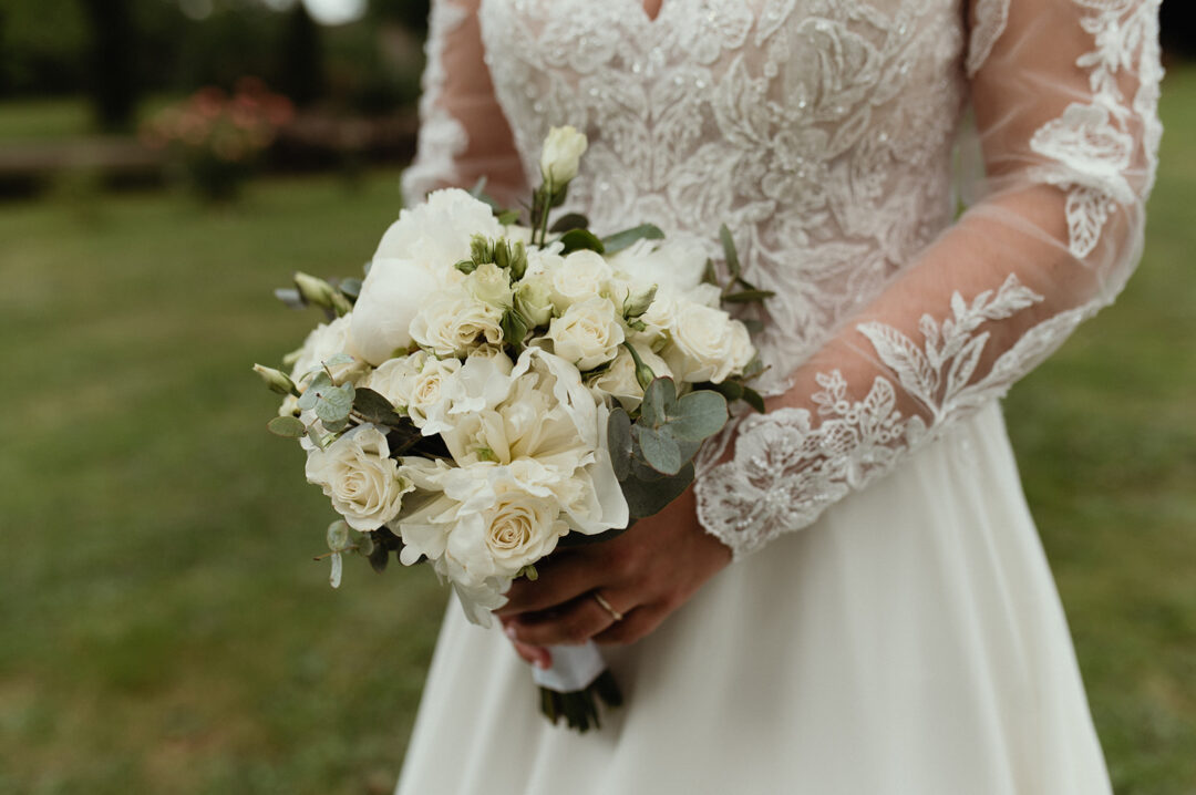 photographe mariage saint etienne bouquet de mariée blanc photographe mariage saint etienne bouquet de mariée
